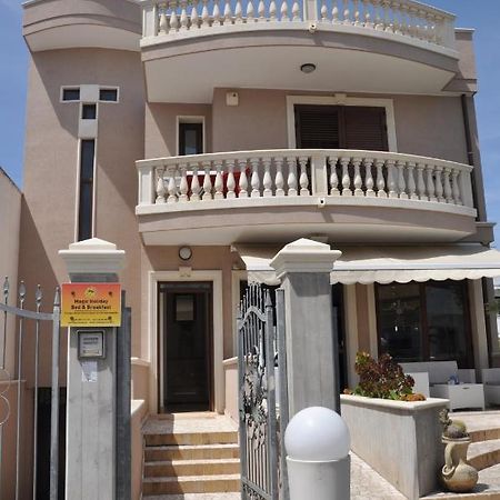 B&B Magic Holiday Nardo Luaran gambar